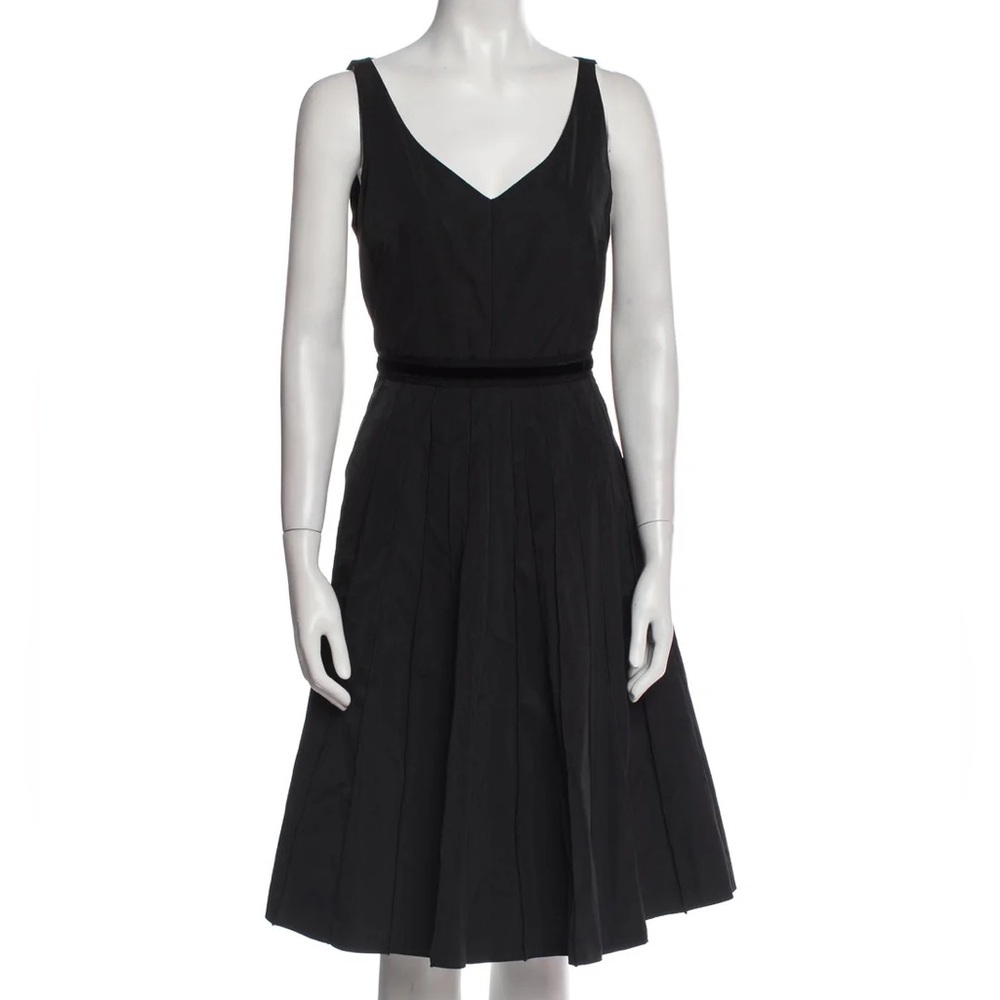 Marc Jacobs Black Pleated Fit and Flare Cocktail Dress